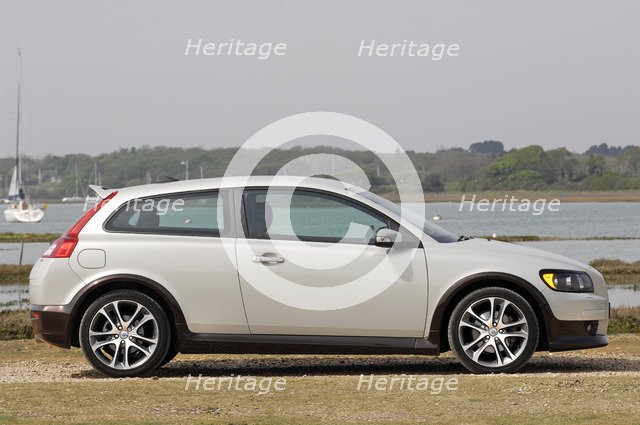2006 Volvo C30 D5 SE Artist: Unknown.