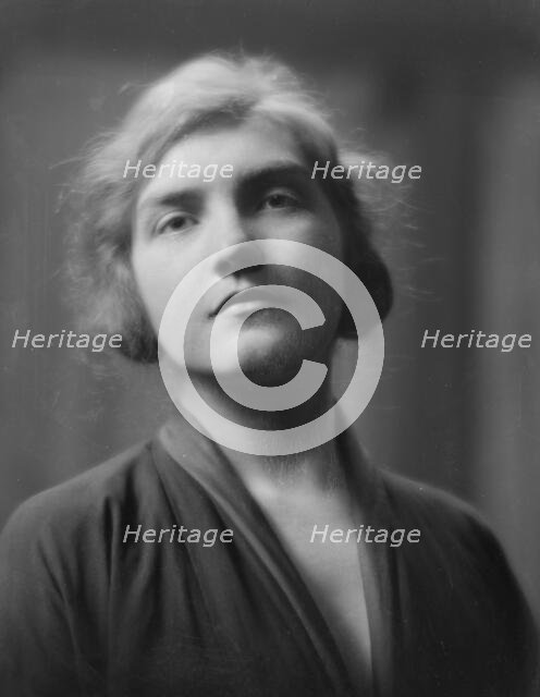 Kelly, Madeline, Miss, portrait photograph, 1917. Creator: Arnold Genthe.