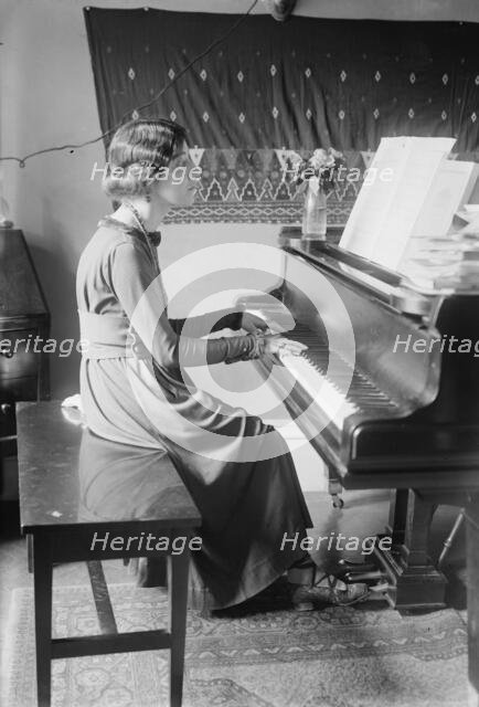 Ratan Devi, between c1915 and c1920. Creator: Bain News Service.