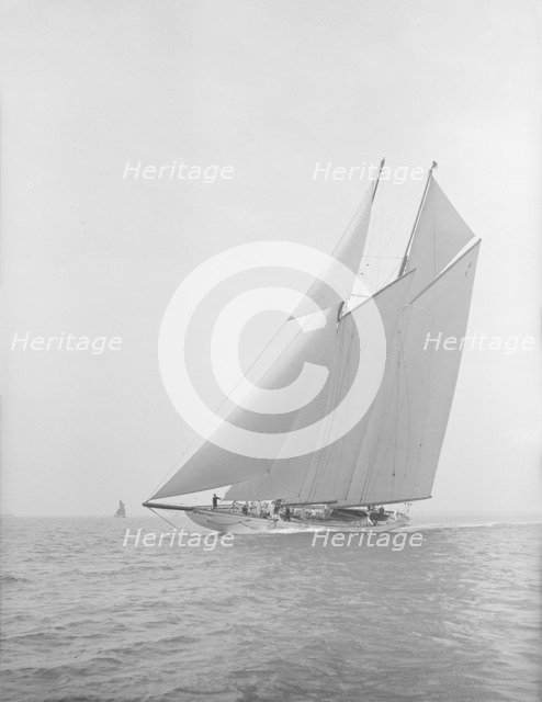 The 380 ton A Class schooner 'Margherita' sailing close-hauled, 1913. Creator: Kirk & Sons of Cowes.