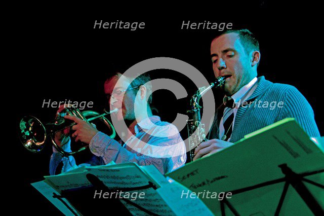 Mark Armstrong and Sam Mayne, Bull's Head, Barnes, London, 2014. Artist: Brian O'Connor.