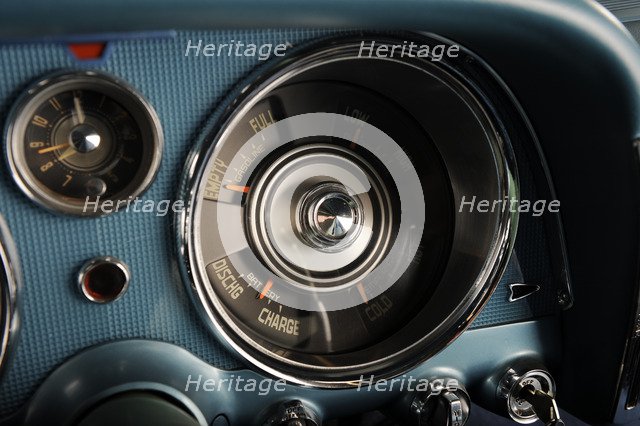 Chrysler Imperial 1957 ex Howard Hughes. Artist: Simon Clay.