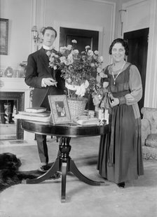 Lou Tellegen & Geraldine Farrar, between c1915 and c1920. Creator: Bain News Service.