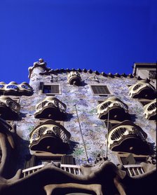 Detail of the façade of Casa Batllo (1904 - 1907), designed by Antoni Gaudí i Cornet (1852 - 1926).