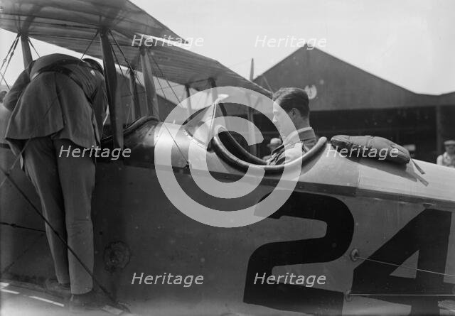 French [Army aviators], Mineola, between c1915 and c1920. Creator: Bain News Service.