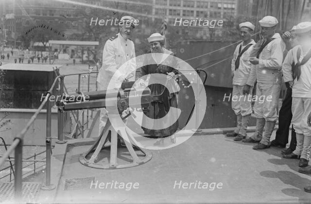 Mabel Garrison & Captain Pierce, 16 Jul 1917. Creator: Bain News Service.