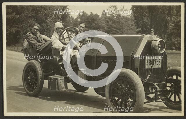 Group portrait in car, 1915-1925. Creator: Fédèle Azari.