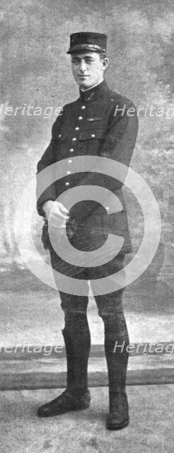 'Les Etats-Unis dans la guerre; Le sergent aviateur americain Kiffin Rockwell, tombe..., (1917).  Creator: Unknown.