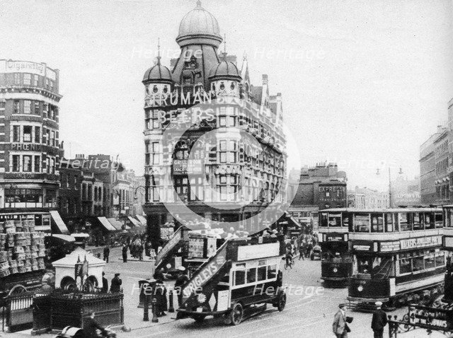 The Elephant and Castle, London, 1926-1927. Artist: Unknown