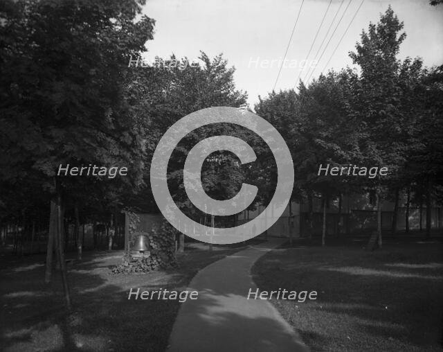 Park and auditorium, Bay View, Mich., c1906. Creator: Unknown.