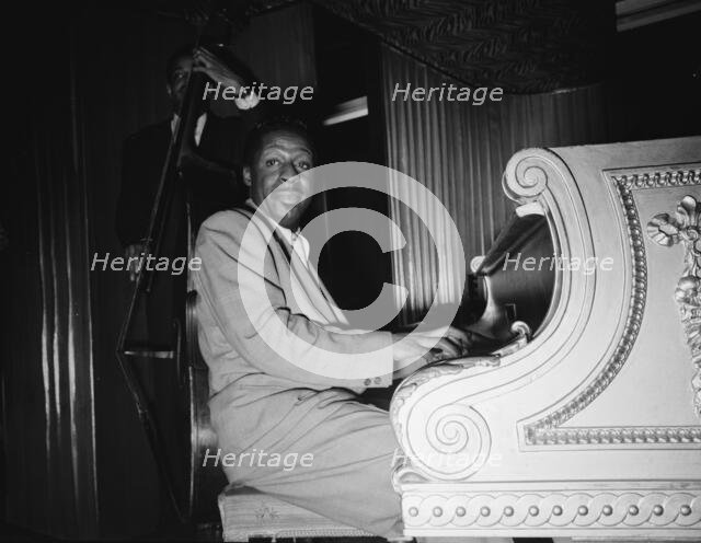 Portrait of Erroll Garner, New York, N.Y., 1946. Creator: William Paul Gottlieb.