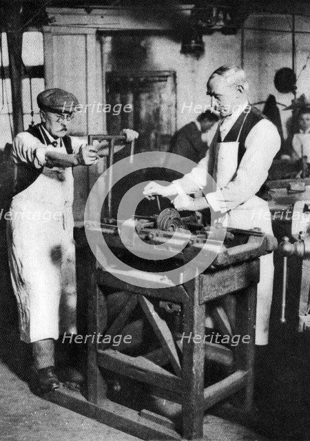 Cutting a key barrel, London, 1926-1927. Artist: Unknown