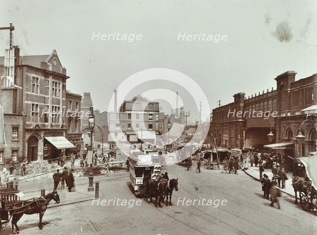 Vauxhall Station, London, 1906. Artist: Unknown.