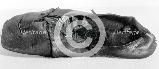 Shoe, England, 16th century. Creator: Unknown.