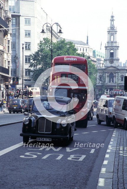 1998 London taxi. Artist: Unknown.