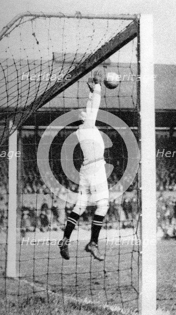 Howard Baker, goalkeeper, Stamford Bridge, London, 1926-1927. Artist: Unknown