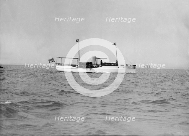 The steam yacht 'Yvonne' under way, 1913. Creator: Kirk & Sons of Cowes.