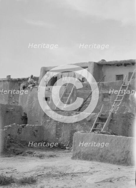 Acoma, New Mexico area views, between 1899 and 1928. Creator: Arnold Genthe.