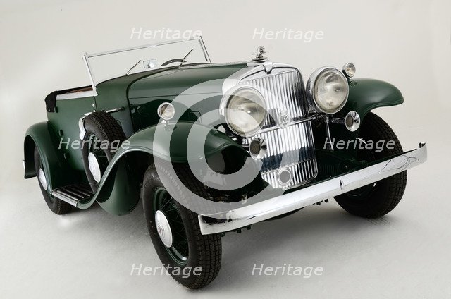 1933 Stutz DV 32 Artist: Unknown.