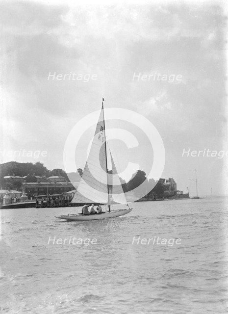 The 18-foot keelboat 'Vanity' (K5), 1922. Creator: Kirk & Sons of Cowes.