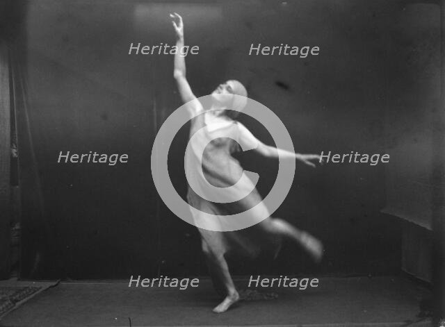 Unidentified dancer, possibly an Elizabeth Duncan dancer, between 1911 and 1942. Creator: Arnold Genthe.