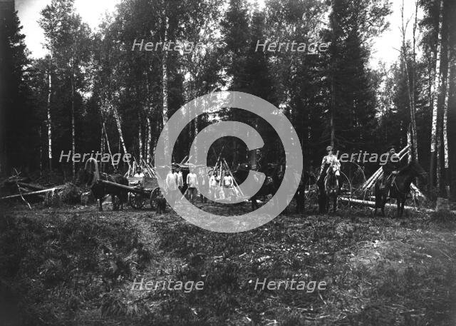 A Group of Workers in the Taiga, 1909. Creator: Dorozhno-Stroitel'nyi Otdel.