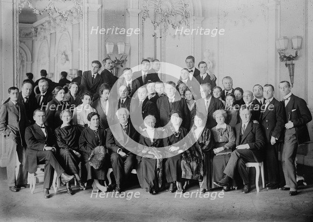 The Troupe of the Moscow Art Theatre, 1900s-1910s.