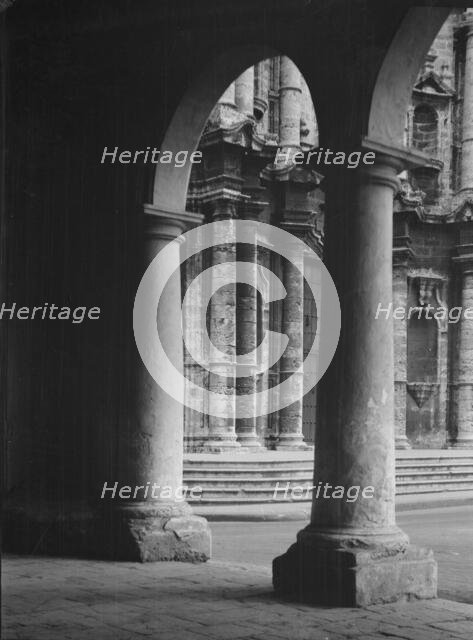 Travel views of Cuba and Guatemala, between 1899 and 1926. Creator: Arnold Genthe.