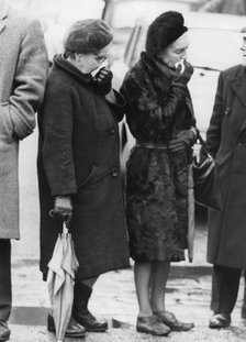 Two women weep at the news of Sir Winston Churchill's death, Hyde Park Gate, London, 1965. Artist: Unknown