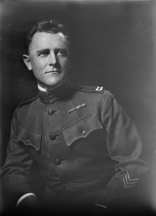 Captain Macombe, portrait photograph, 1919 Oct. 4. Creator: Arnold Genthe.