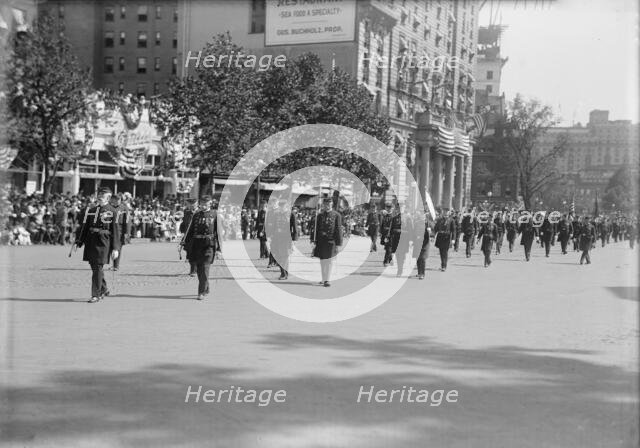 Preparedness Parade - G.A.R. Units in Parade, 1916. Creator: Harris & Ewing.