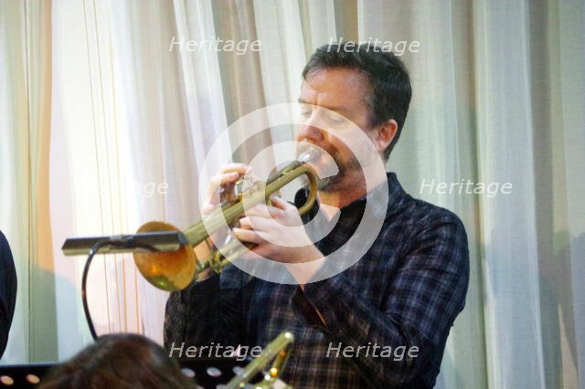 Robbie Robson, Stan Sulzmann’s Neon Orchestra, Watermill Jazz Club, Dorking, Surrey, Nov 2023. Creator: Brian O'Connor.