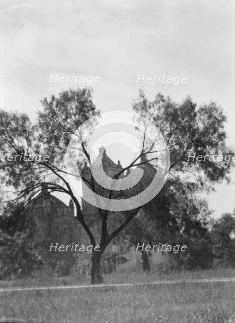 Travel views of the American Southwest, between 1899 and 1928. Creator: Arnold Genthe.