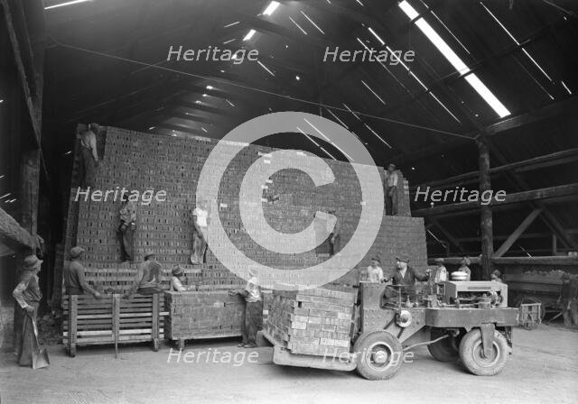 Hutton Brick Works, Kingston, New York, 1939. Creator: Gottscho-Schleisner, Inc.