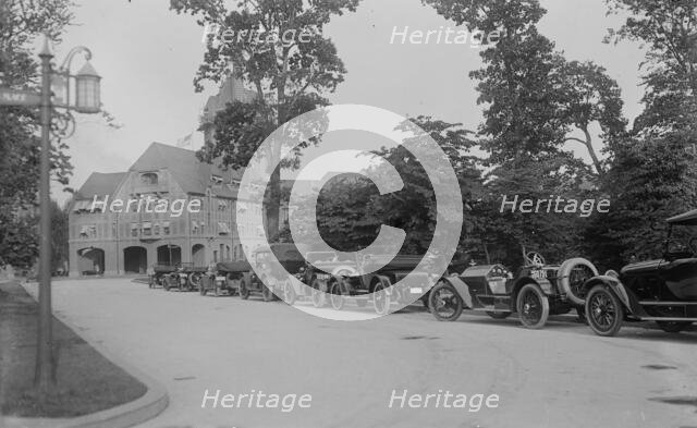 Autos at Forest Hills, between c1915 and c1920. Creator: Bain News Service.