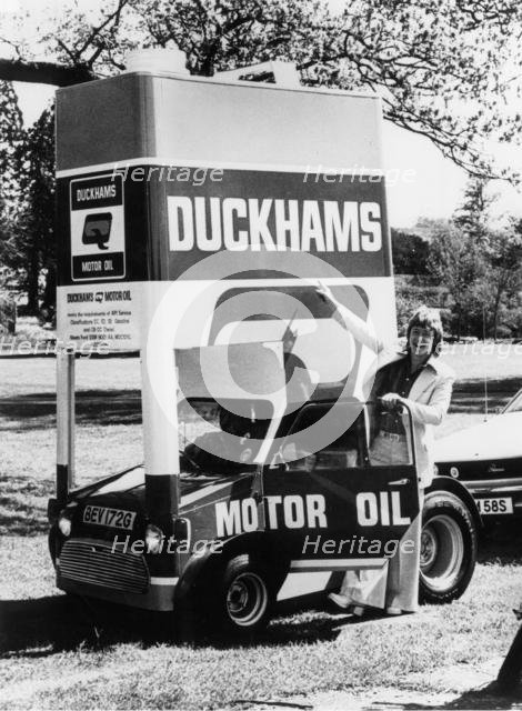 Duckhams Mini with tv personality Keith Chegwin 1978. Creator: Unknown.