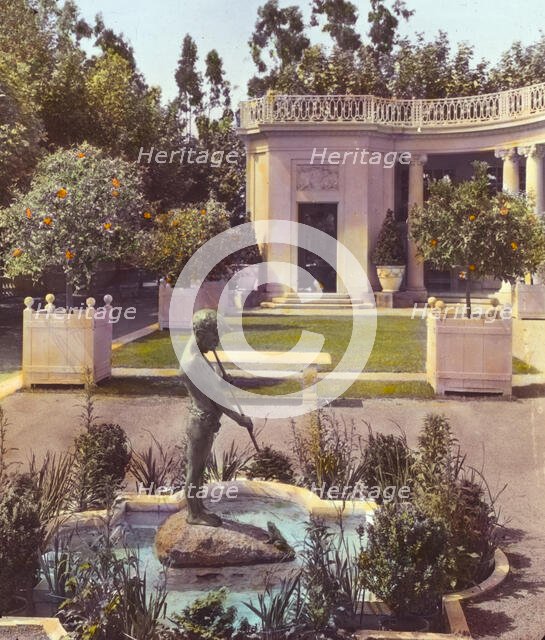 "Newmar," Senator George Almer Newhall house, 1761 Manor Drive, Hillsborough, California, 1917. Creator: Frances Benjamin Johnston.