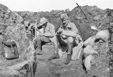 'Ceux de Bouchavesnes; le chef de bataillon de Pelacot, dans une tranchee, quelques..., 1916. Creator: Unknown.