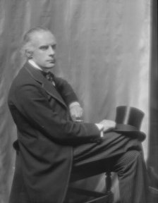 Bailey, J.T. Herbert, Mr., portrait photograph, ca. 1912. Creator: Arnold Genthe.
