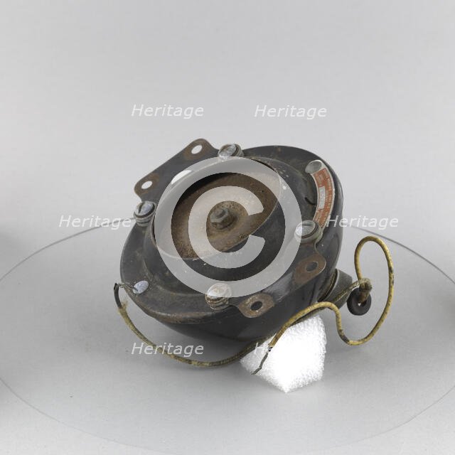 Alarm, Landing Gear. Creator: General Motors.