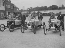 Cars at the JCC 200-mile Race, Brooklands, Surrey, 1921.   Artist: Bill Brunell.