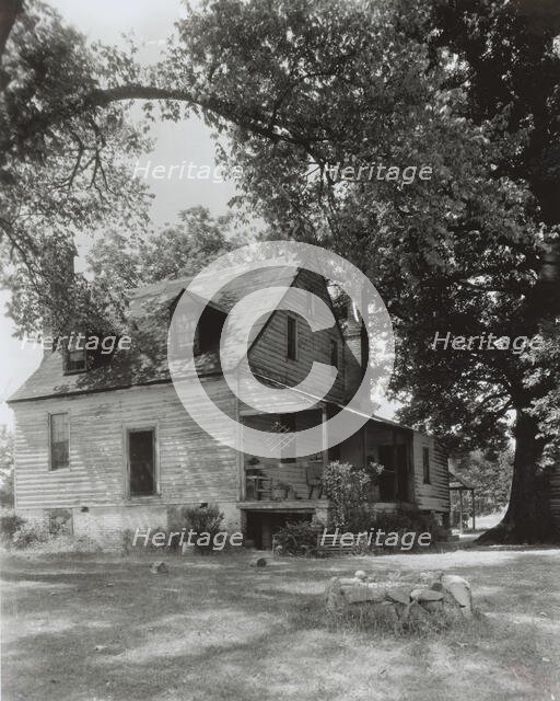 Midlothian Pike Minor Houses, Midlothian Pike, Chesterfield County, Virginia, 1933. Creator: Frances Benjamin Johnston.
