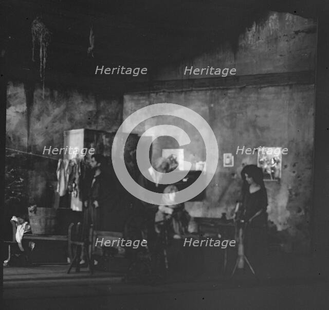 The weavers, 1916 Creator: Arnold Genthe.