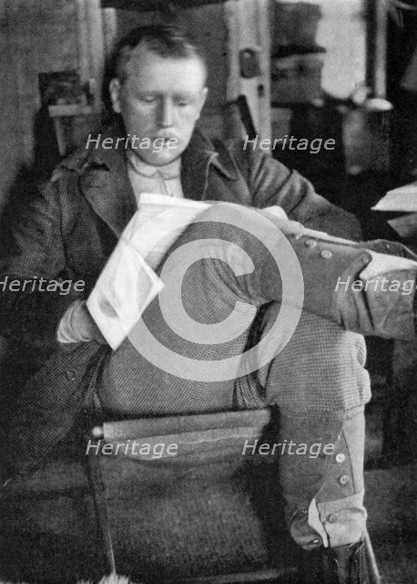 'Fridtjof Nansen after his wash and brush up', 1896 (1899).  Artist: Frederick George Jackson