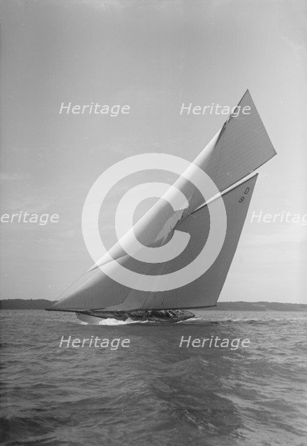 The 15 Metre class sailing yacht 'Tuiga', 1911. Creator: Kirk & Sons of Cowes.