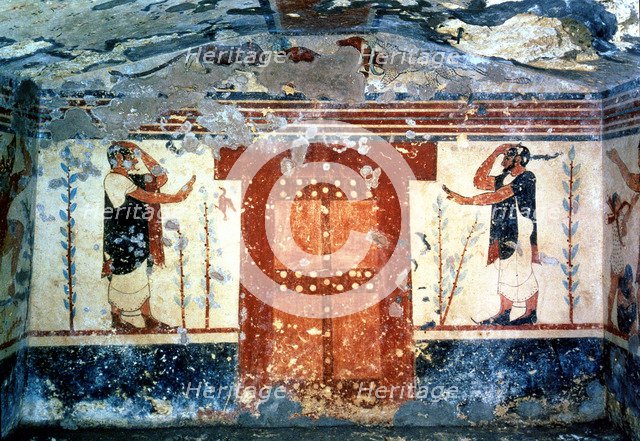 Tomb of the Augurs, fresco representing two guards at the door.