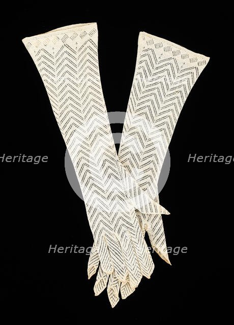 Evening gloves, American, 1830-35. Creator: Unknown.