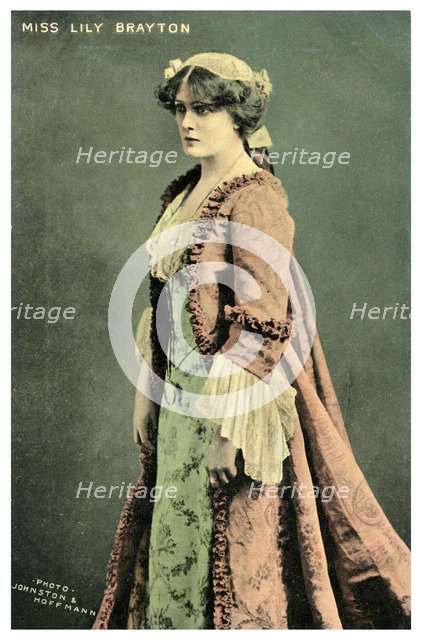 Lily Brayton, British actress, c1900-1919.Artist: Johnston & Hoffman