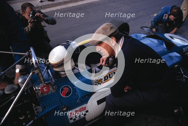 MATRA F1 Jackie Stewart, Ken Tyrrell. Artist: Unknown.